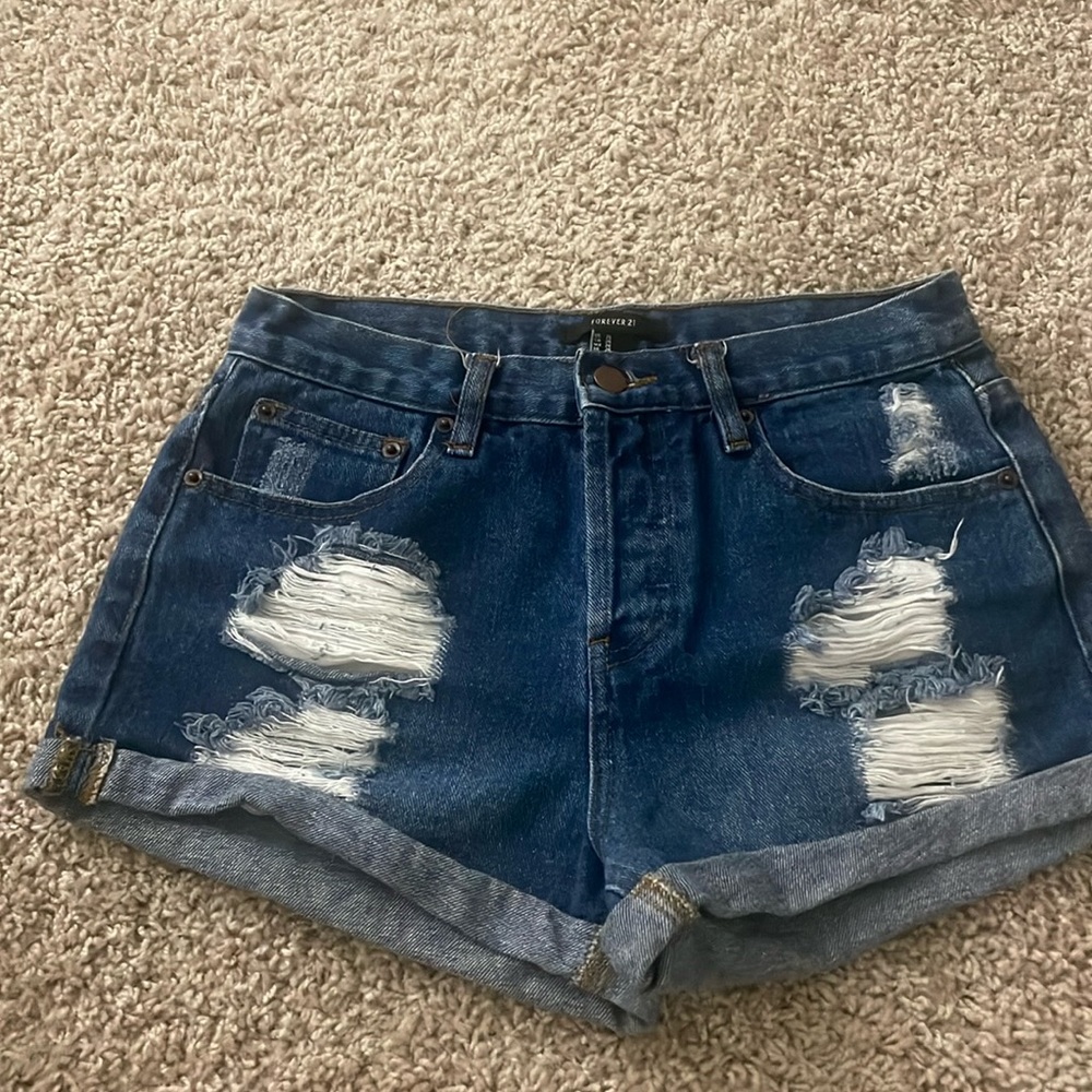 Forever 21 shorts size 26